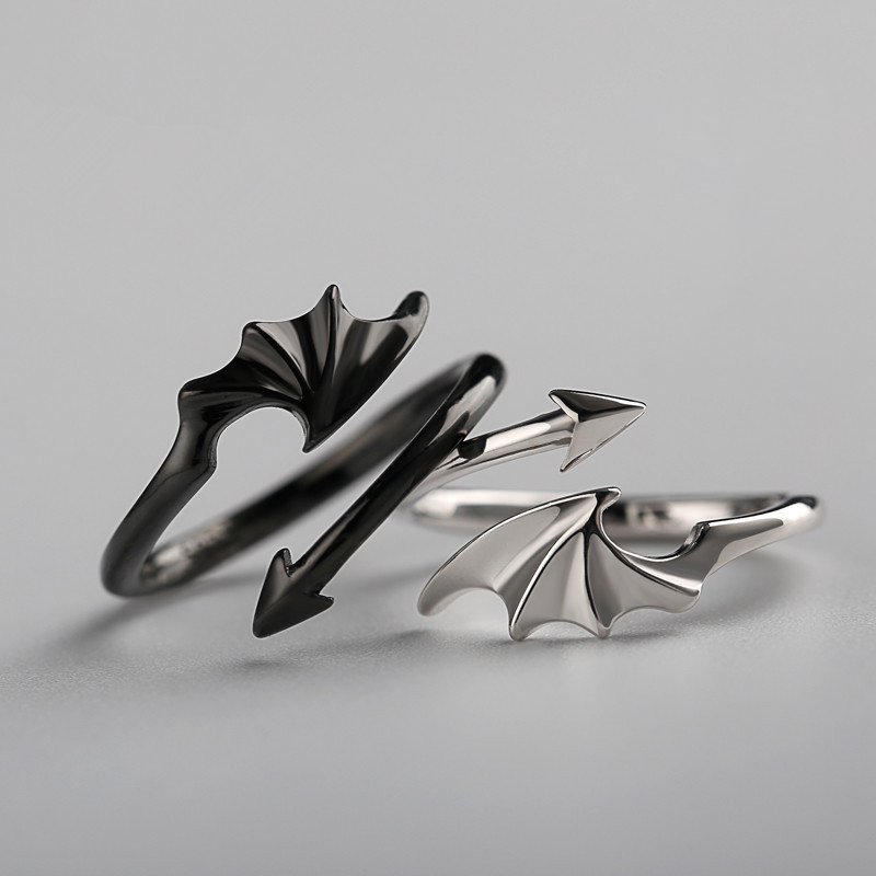 Dragon wing couple ring